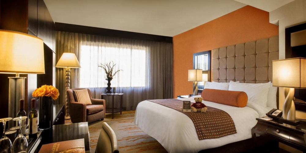 Golden Nugget Lake Tahoe Hotel & Casino